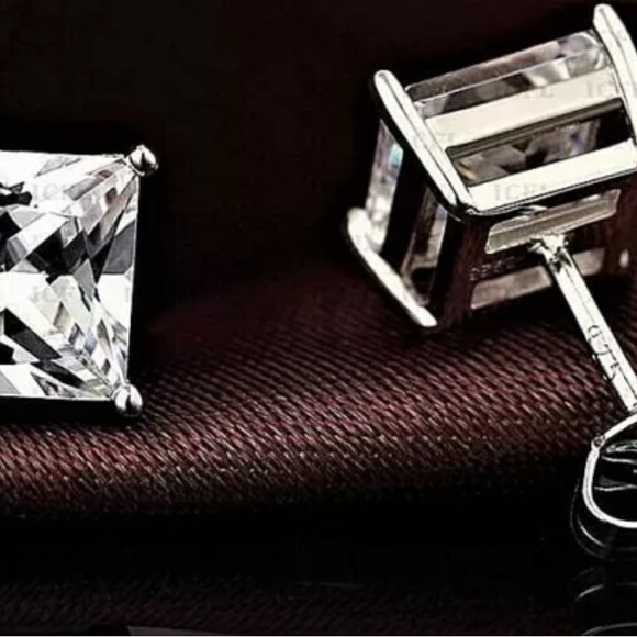 4 Ct Princess Cut VVS1/D Lab Created Stud Earrings 14k White Gold 7mm Push Back - Picture 5 of 10